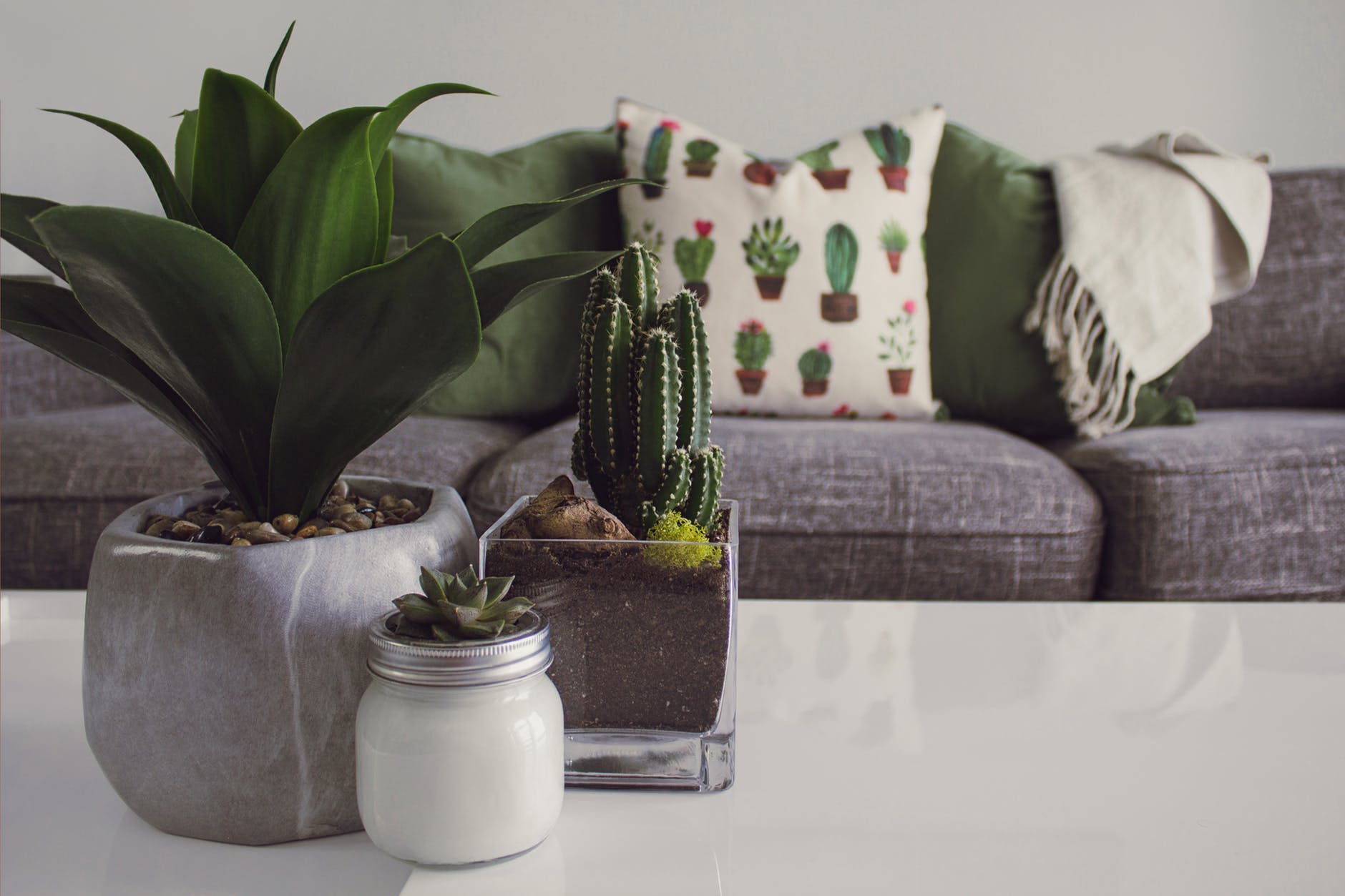 How to start a home decor business