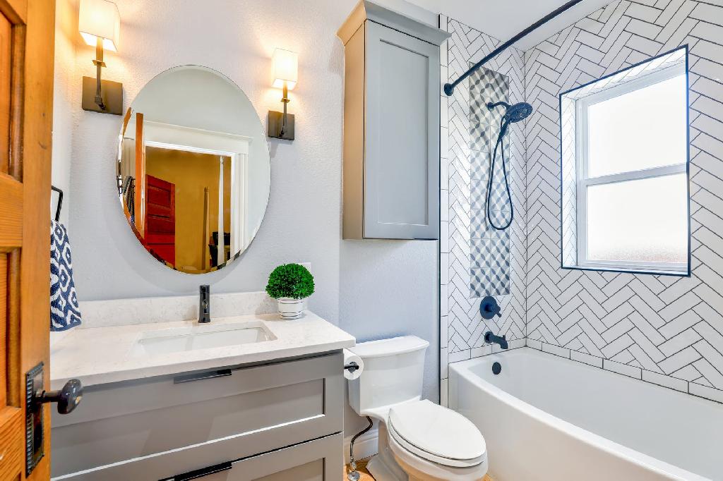 Concepts For Small Bathroom Remodeling