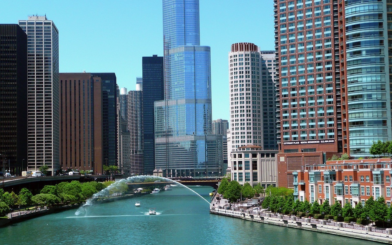 Best Places To Stay in Chicago For Vacation Trip