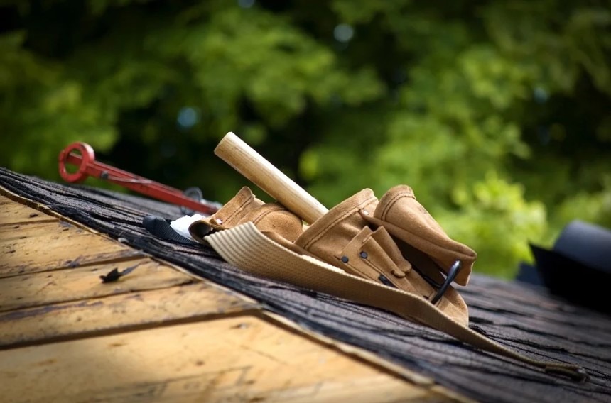 What to Look for in Roofing Tool Belts