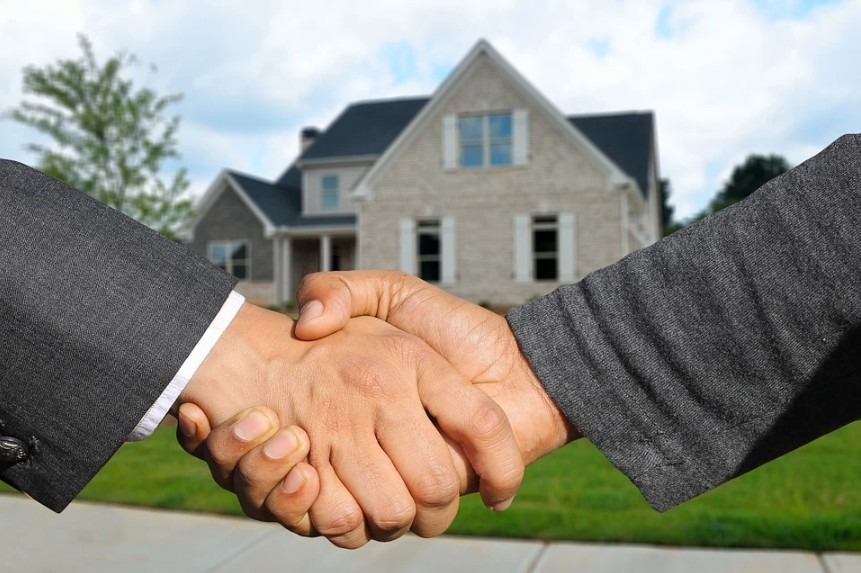 A Guide to Buying Your First Home