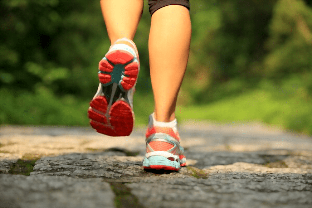 How to Choose Walking Shoes For Plantar Fasciitis