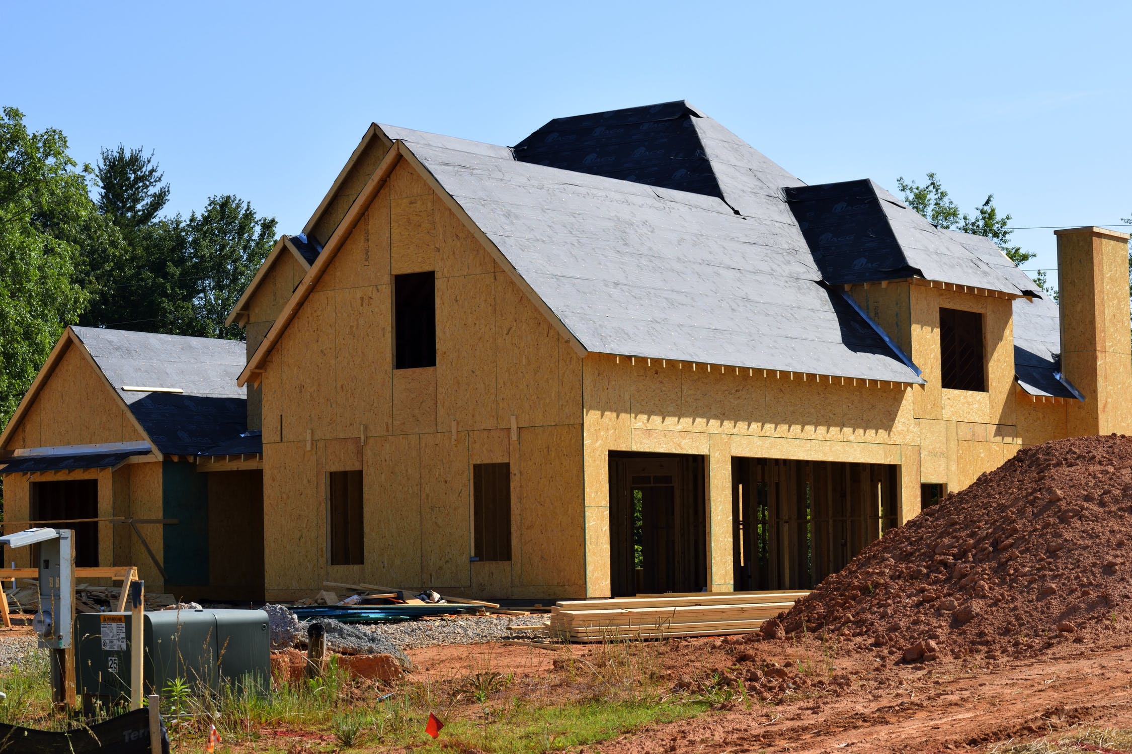 Essential Construction Services You Will be Needing When Building a House