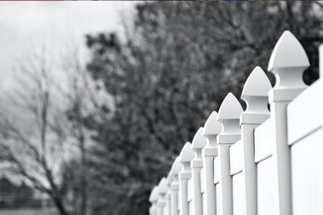 Top 7 Privacy Fence Styles and Design Ideas
