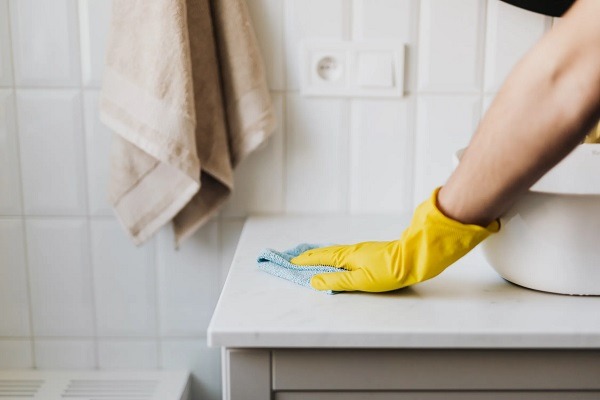 SIMPLE TIPS FOR HOME CLEANING