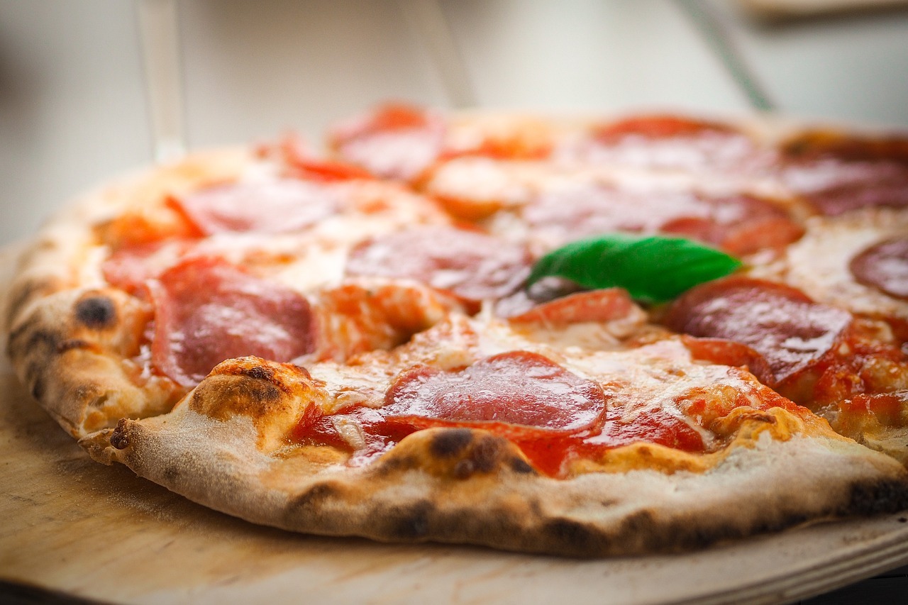 What to Consider Before Buying a Pizza Stone