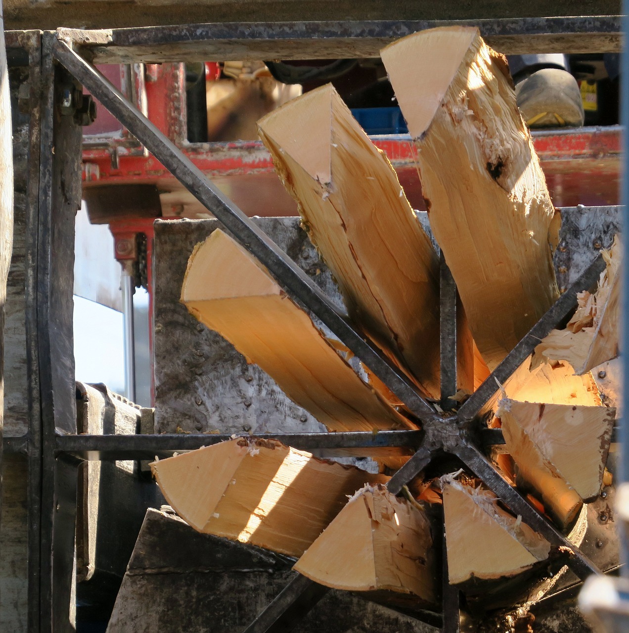 7 Best Wood Splitters To Create Wood logs easily