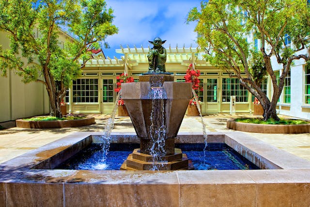 6 Benefits of Having an Outdoor Water Fountain in Your Garden