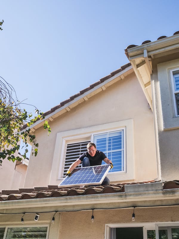 Solar Panels: 5 Top Reasons To Install Solar Panels in Your Home