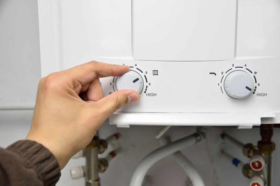Ask A Plumber: Do I Need A Tankless Water Heater?