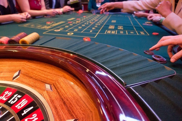 How To Play Online Casino Games From The Comfort Of Your Home