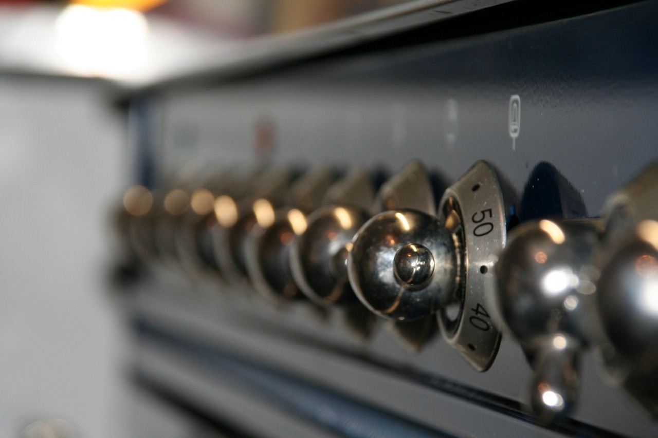 Factors that affect the cost of oven repairs