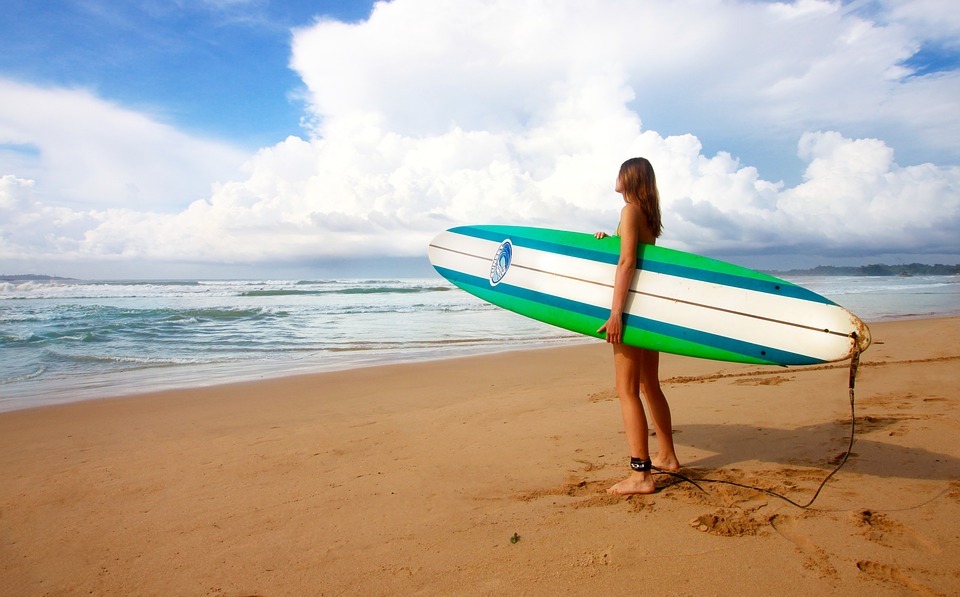 3 Basics A Beginner Should Know Before Getting A Surfboard