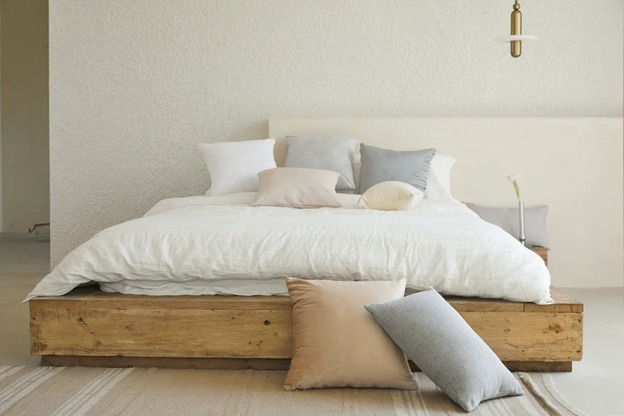 Big Beds For Small Prices How To Snag A Quality Bed On Budget