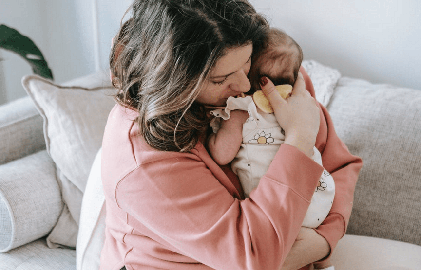 5 Ways to Welcoming a Baby Home