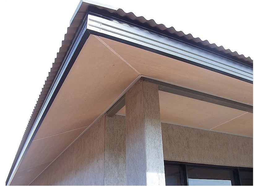 A roof with fascia
