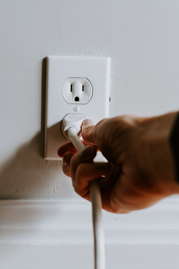 What You Should Do If An Electrical Outlet Isn't Working