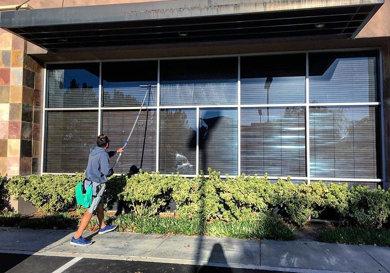 Orange County Widow Cleaning Why a Reliable Window Cleaning Service Matters