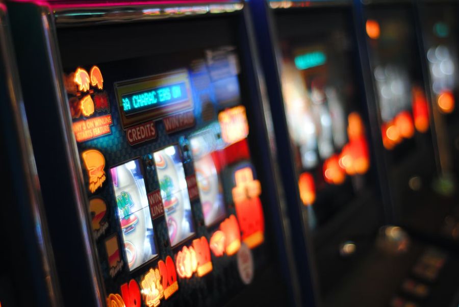 Canadian Gambling: How I won big at slots