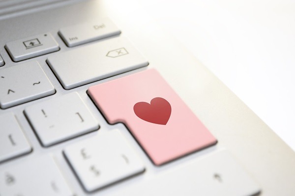 Simple suggestions for achieving more success in online dating