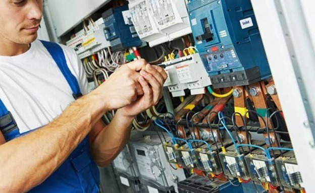3 Important Services Rendered by Residential Electrical Contractors