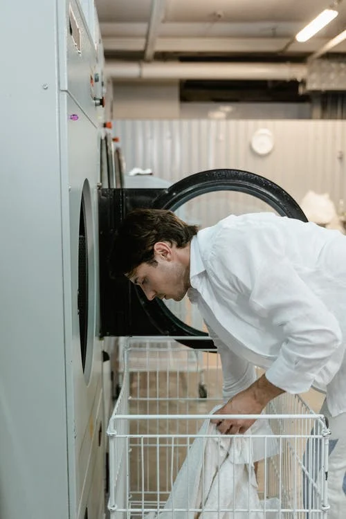 The Minimalist's Way Of Doing Laundry