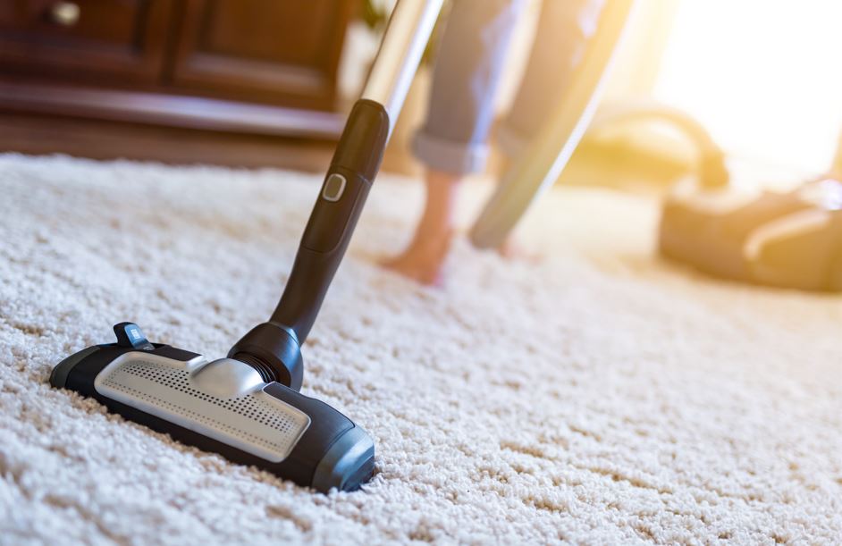 How to properly clean carpets