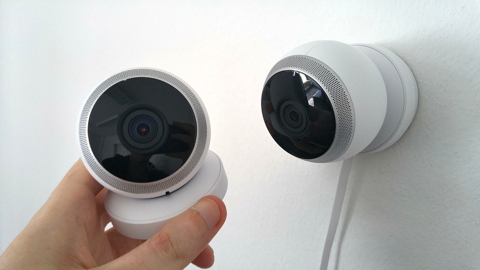 Top Six Benefits of a Doorbell Camera for Homes