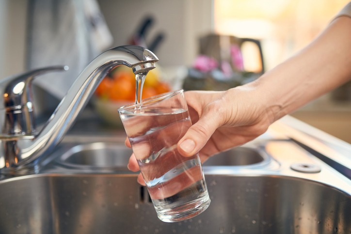 Does Tap Water Have Fluoride in It And Why This Could Be An Issue