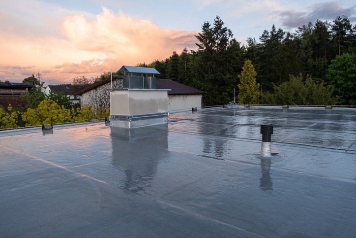 How to Care For and Maintain Rubber Roofing