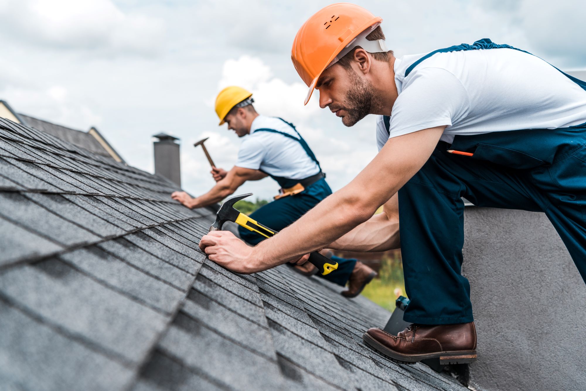 6 Roof Repairs You Should Leave To The Pros