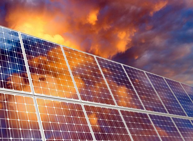 How to Choose a Solar Salesperson
