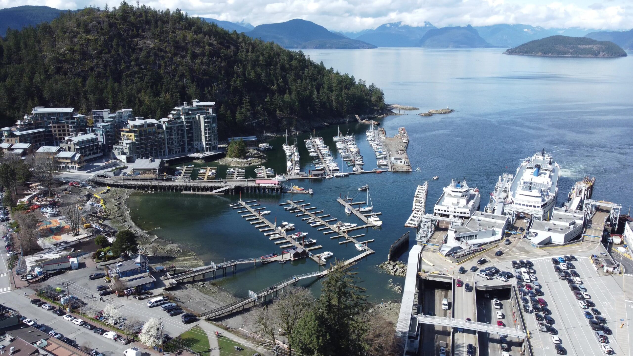 How to Choose Your Perfect Condo at The Waters at Horseshoe Bay