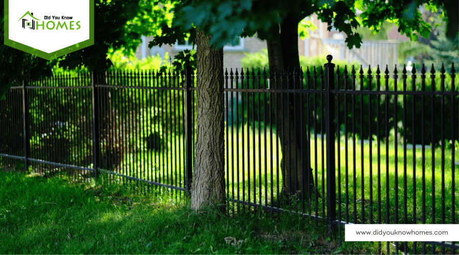 Evaluating the Longevity and Durability of Different Fencing Materials