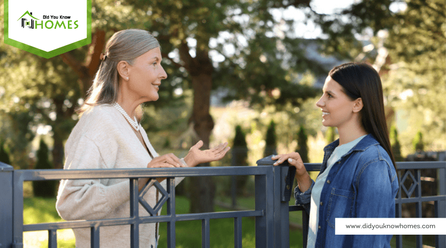 Fence Etiquette Tips for Discussing a New Fence With Neighbors