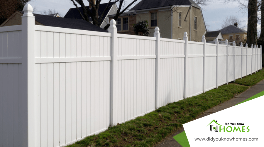 How to Effectively Clean and Maintain Vinyl Fences