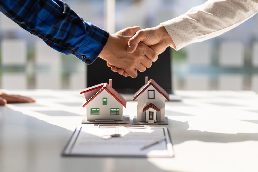 The Early Days of Real Estate Sales