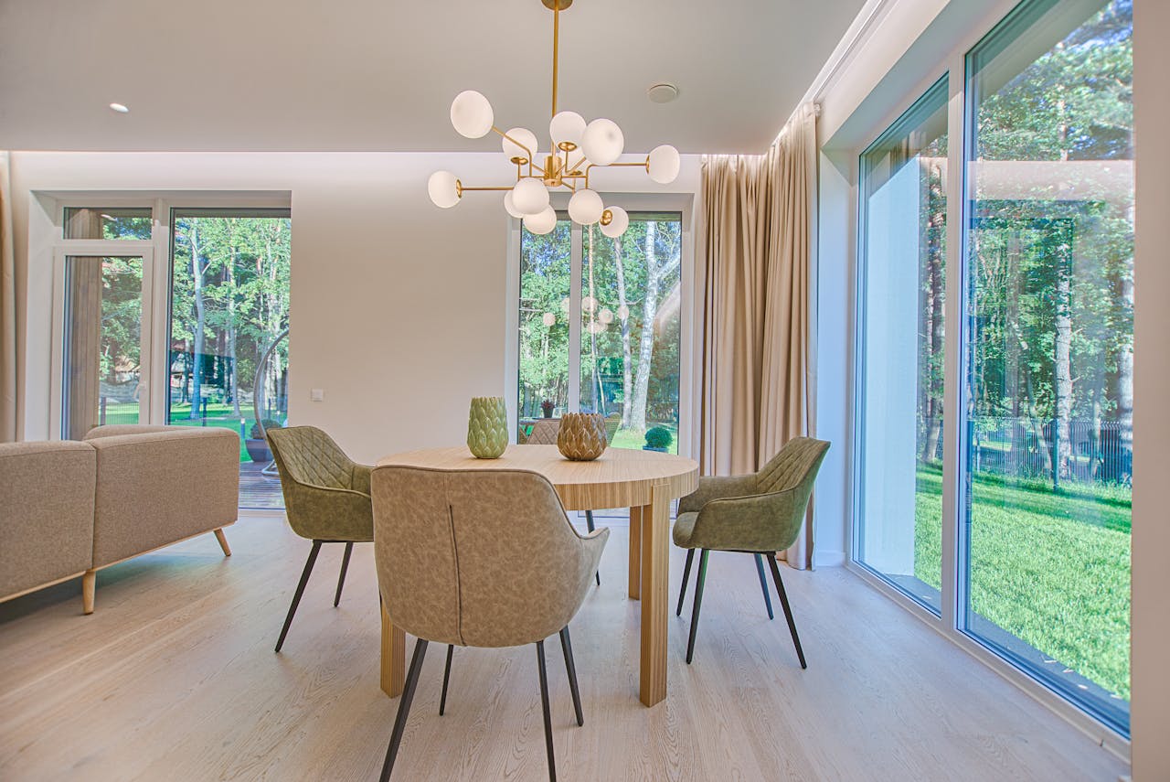 Made to Fit: How Luxury Custom Furniture Is Quietly Rewriting Interior Design