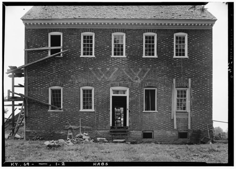 A History Lover’s Guide to Kentucky’s Longest-Standing Homes